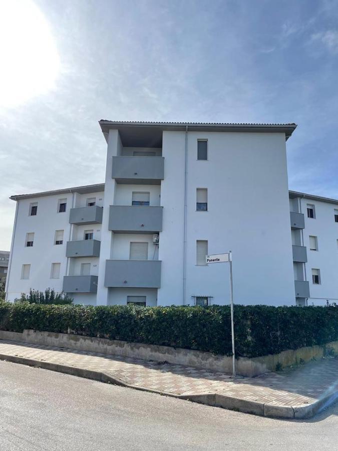 Appartamento La Tramontana Porto Torres Ngoại thất bức ảnh